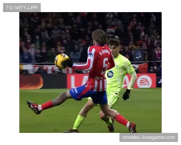 从0-2到3-2：萨勒尼塔纳补时连入两球上演惊天逆转