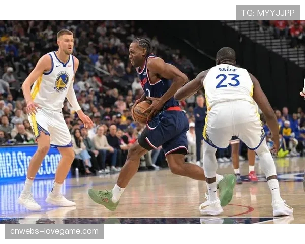 勇士126-121淘汰快船，霍福德末节四记三分立大功